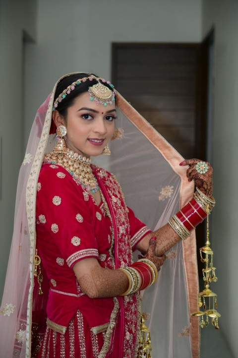 Radiant Elegance: A South Asian Bride's Timeless Beauty